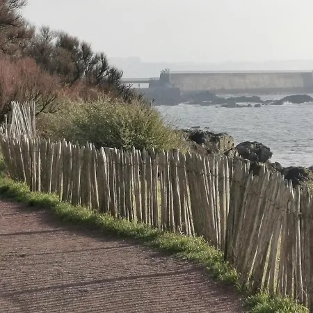 Holiday home Port Jure Face A La *