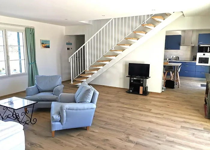 Port Jure Face A La בית נופש *