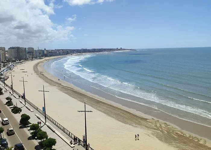 Port Jure Face A La *